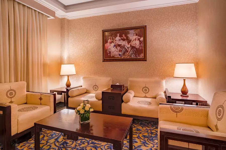 Alibaba https://cdn.alibaba.ir/ostorage/hotel-accommodation-images/68775de0ac13a7ed0d855969_جونيور سوئيت twin.webp